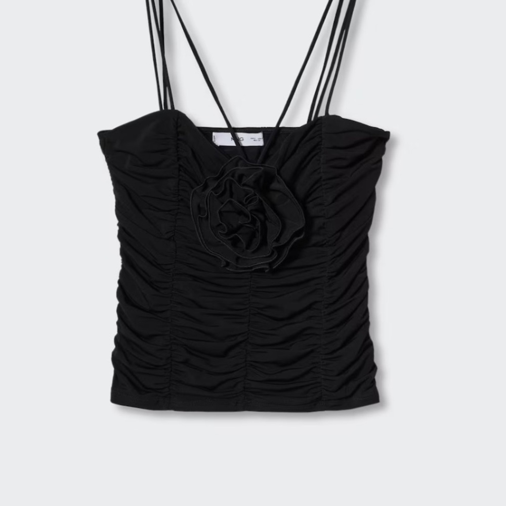 MANGO TOP W/ FLOWER 💘